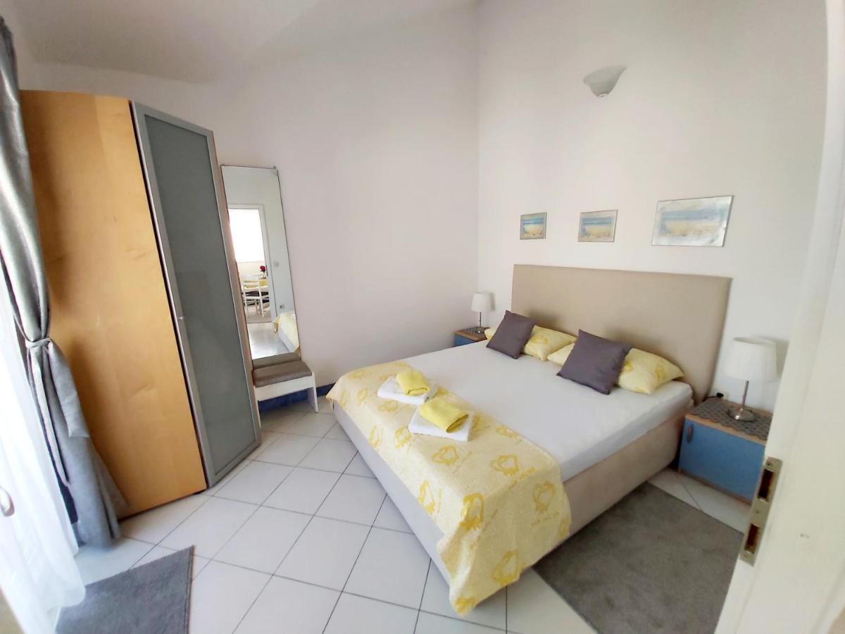 Villa Kale Apartments Slatine Exterior foto