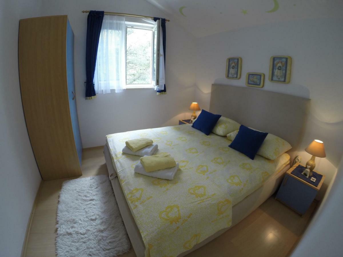 Villa Kale Apartments Slatine Exterior foto