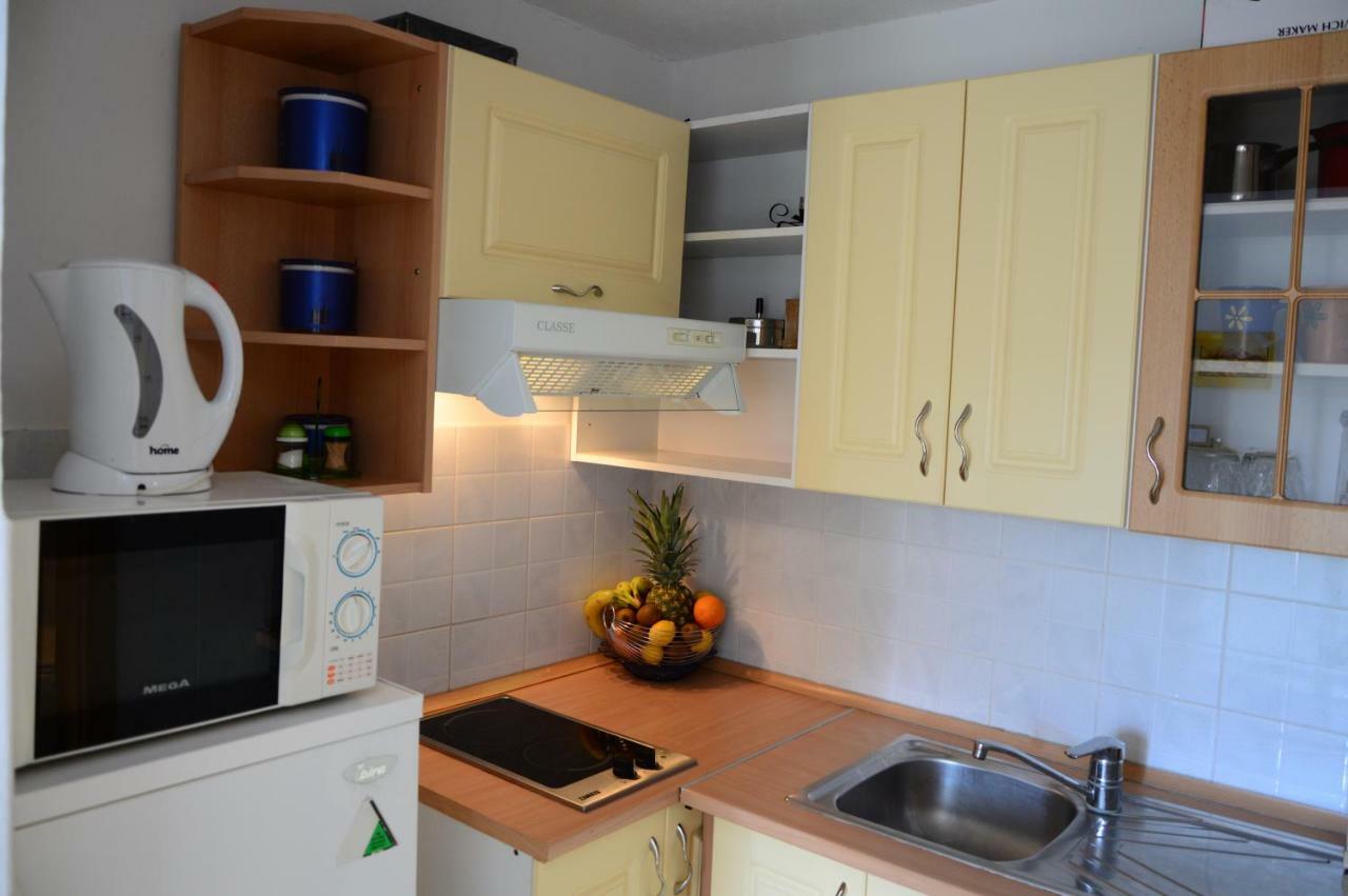 Villa Kale Apartments Slatine Exterior foto